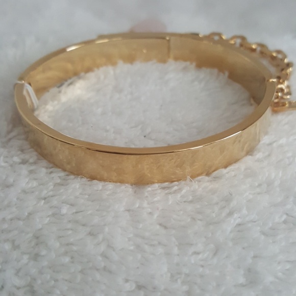 New Coach Padlock Chain Hinged Bangle - Picture 4 of 8